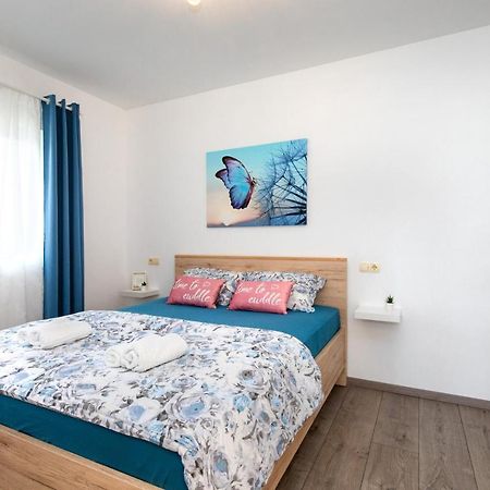 Apartman Jelena Vrbnik (Primorje-Gorski Kotar) Exterior foto